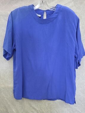Women's Silk  Blue Short-Sleeve Crewneck Shirt
